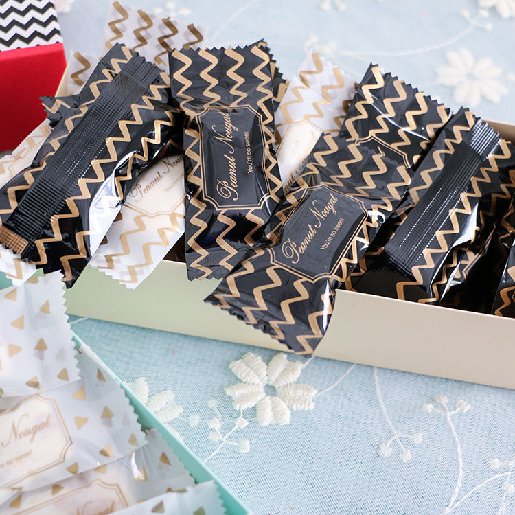 Thickened 100 Pieces Black & White Bull Rolling Sugar Bag Curvilinea Princess Candy Packing Bag Candy Wrappers Candy Wrappers Bag of Candy Wrappers