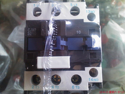 Sauron CJX2 (LC1) series 32103201 AC contactor