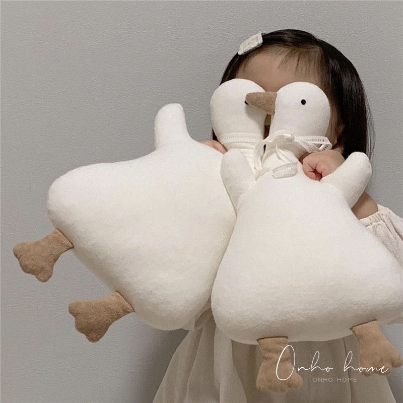South Korea isn cute plush toy small duck paparazzi baby accompanied by sleeping doll children sleeping and appeasing small duck holding pillows