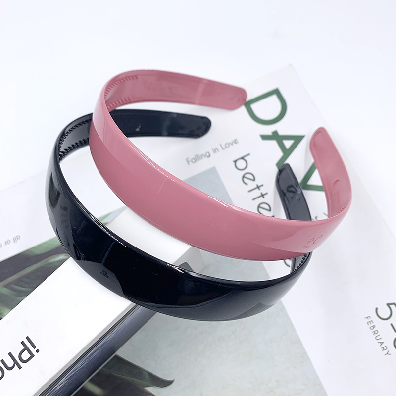 Summer Headband for Women, Acrylic Wide-Brimmed with Teeth, Clean Face, Adult Face Wash Headband, Facial Mask Hairpin, Head Accessories Summer Headband for Women, Acrylic Wide-Brimmed with Teeth, Clean Face, Adult Face Wash Headband, Facial Mask Hairpin, Head Accessories