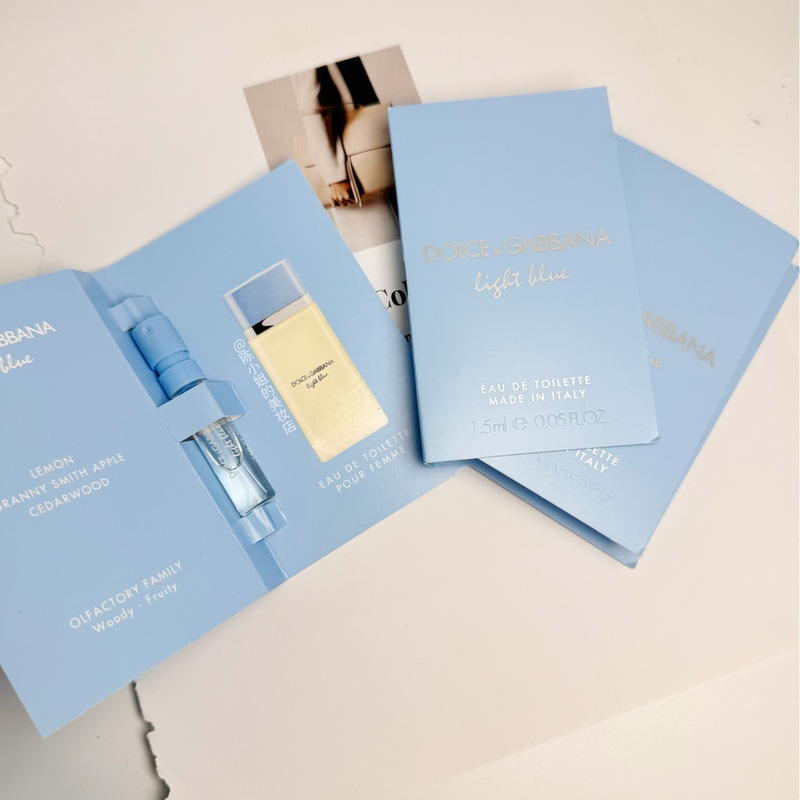 Original~Dolce & Gabbana Light Blue Women's Eau De Toilette 1.5ml Sample Original~Dolce & Gabbana Light Blue Women's Eau De Toilette 1.5ml Sample