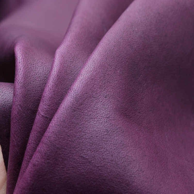 Italian Tuscany Wine Red Purple Soft Vegetable-Tanned Camel Leather, Handmade DIY First-Layer Camel Genuine Leather Material Italian Tuscany Wine Red Purple Soft Vegetable-Tanned Camel Leather, Handmade DIY First-Layer Camel Genuine Leather Material