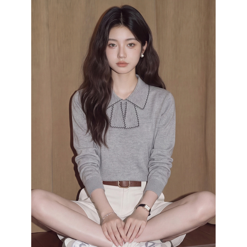 Korean-Style Doll Collar Long-Sleeved Knitwear for Women, Autumn Retro Bow-Knot Embroidered Design Sweater, Soft and Elegant Top