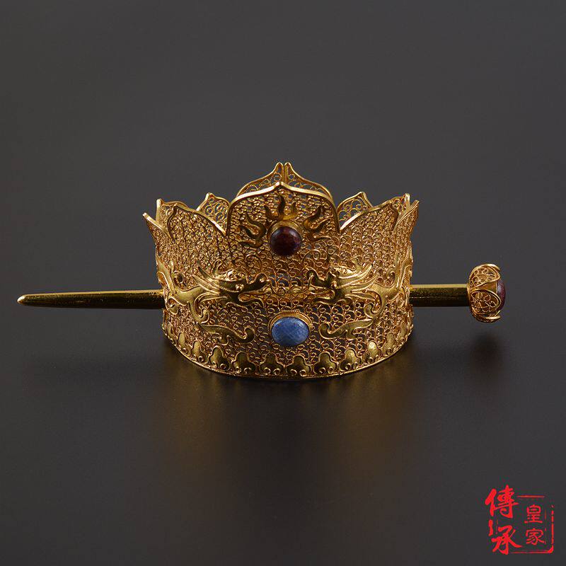 Two dragon bead beam crown pure hand - chopping wire and filling roll head decoration