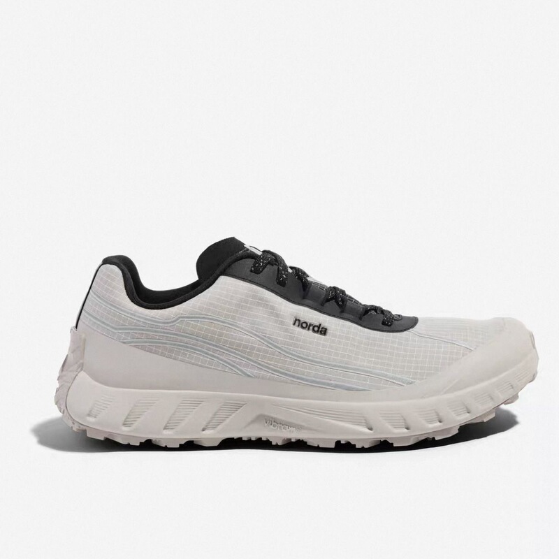 Norda 002 M-Cinder Low-Top Trail Running Shoes for Men and Women, Snow Mountain White Outdoor Hiking Lightweight Sports Shoes Norda 002 M-Cinder Low-Top Trail Running Shoes for Men and Women, Snow Mountain White Outdoor Hiking Lightweight Sports Shoes