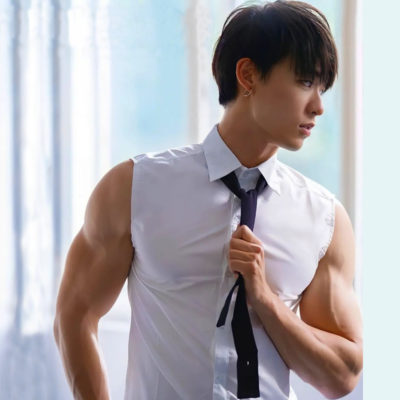 Spring and Summer Men's Korean Style Slim-Fit Sleeveless Shirt Men's Stand-Up Collar Casual Beach Sports Large Size Shirt Trendy Men's Nightclub