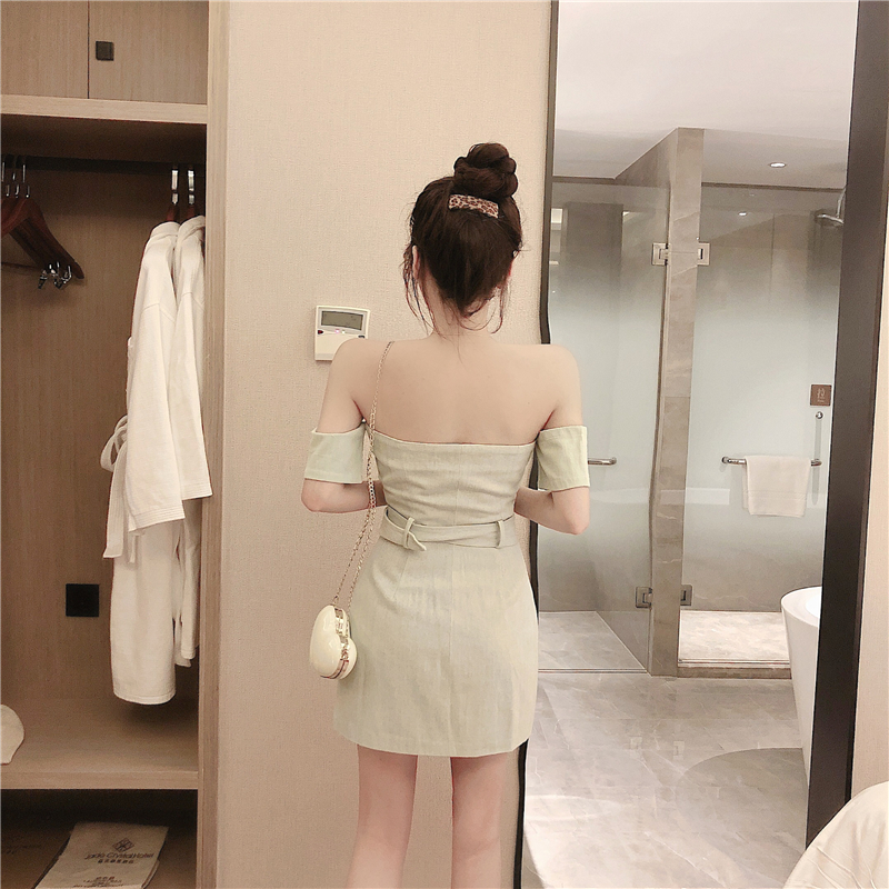 VK旗艦店 韓系一字領翻領修身牛仔配腰帶短袖洋裝