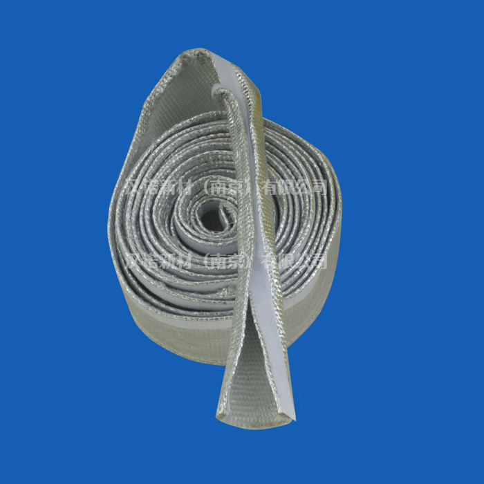 High temperature fire prevention and gas pipeline fire retardant insulation cover tube self-adhesive casing