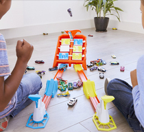 Mattel Hot Wheels Shooting Jumping Track Leap Score Childrens toy track set Boy alloy racing car