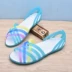 Mùa hè dép nữ bằng phẳng pha lê màu thạch cá miệng bãi biển dép nhựa nữ rỗng đáy mềm không trơn trượt - Sandal Sandal