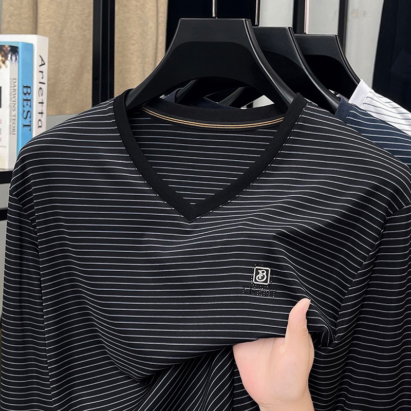【90% off Offer】V-Neck Long-Sleeve T-Shirt for Men, New Autumn Style, Men's Long-Sleeve T-Shirt, Wrinkle-Free Striped Pullover Base Shirt