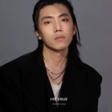 1STXULIE Подвеска Stone Galaxy/Оригинальное ожерелье Нишевый дизайн Двухслойный инкрустированный бриллиантами Холодный стиль Унисекс Y2K Мужской и женский стиль