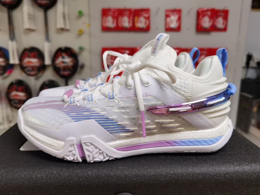 Li Ning Professional Badminton Shoes Land Fly PRO Men and Women Cotton Candy Black Warrior Technology Absorption Package