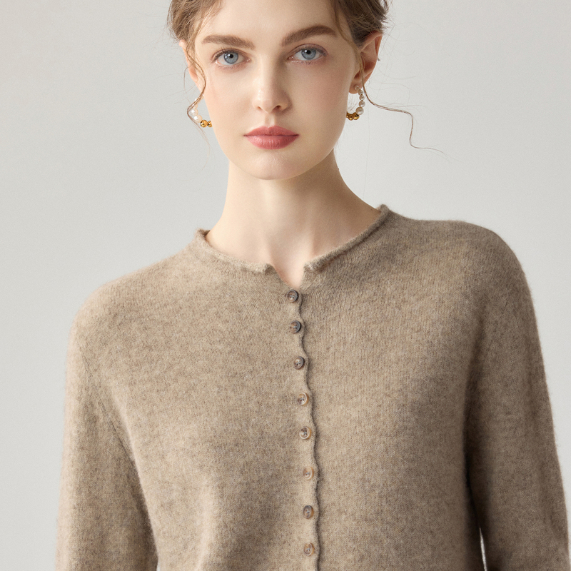 Yak Wool Series~ "Soft Gold" 100% Yak Wool Sweater Fashionable Small Button Roll-Edge Cardigan New Style Sweater Yak Wool Series~ "Soft Gold" 100% Yak Wool Sweater Fashionable Small Button Roll-Edge Cardigan New Style Sweater