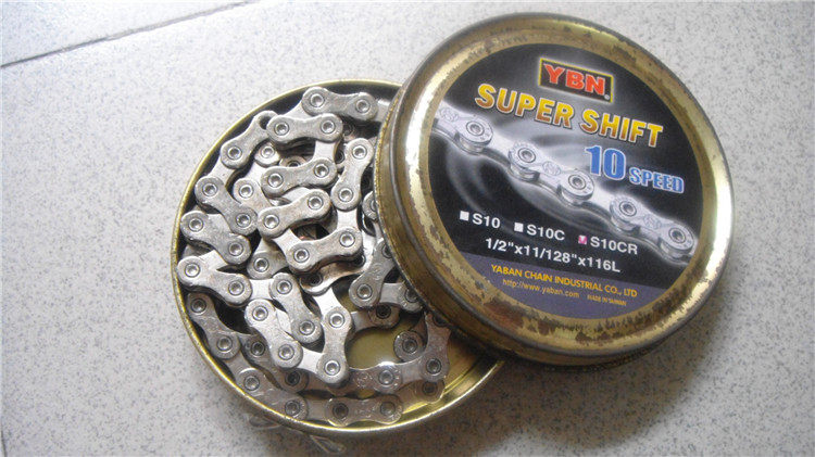 Chaîne de vélo - Ref 2376679 Image 3