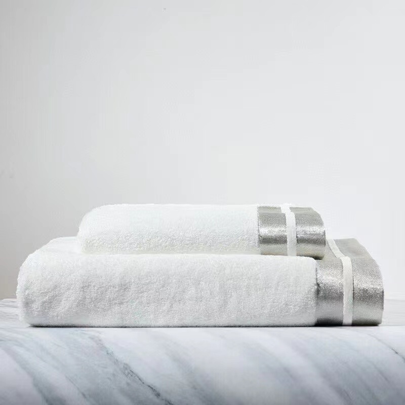 Five-Star Hotel Xinjiang Long-Staple Cotton Silver Satin Thickened White Towel, Fluffy and Soft Large Bath Towel, 750g, Absorbs Water Quickly