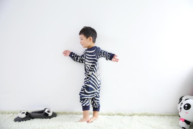 Đồ ngủ trẻ em chống lạnh mùa xuân và mùa thu và mùa đông áo liền quần dài tay cho trẻ em quần áo sành điệu cho be gái