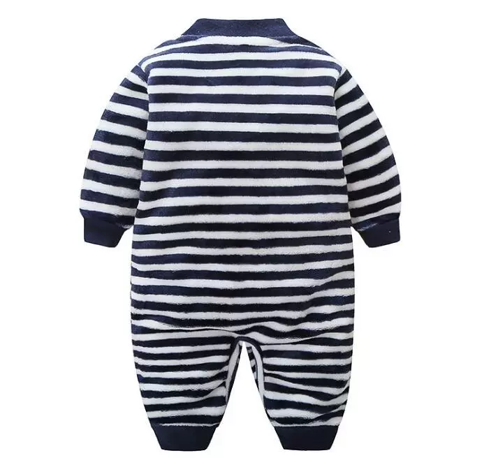 Đặc biệt hàng ngày quần áo mùa thu và mùa đông nam và nữ babyies bé flannel phim hoạt hình những người thân đồ ngủ sơ sinh áo liền quần cho bé an toàn