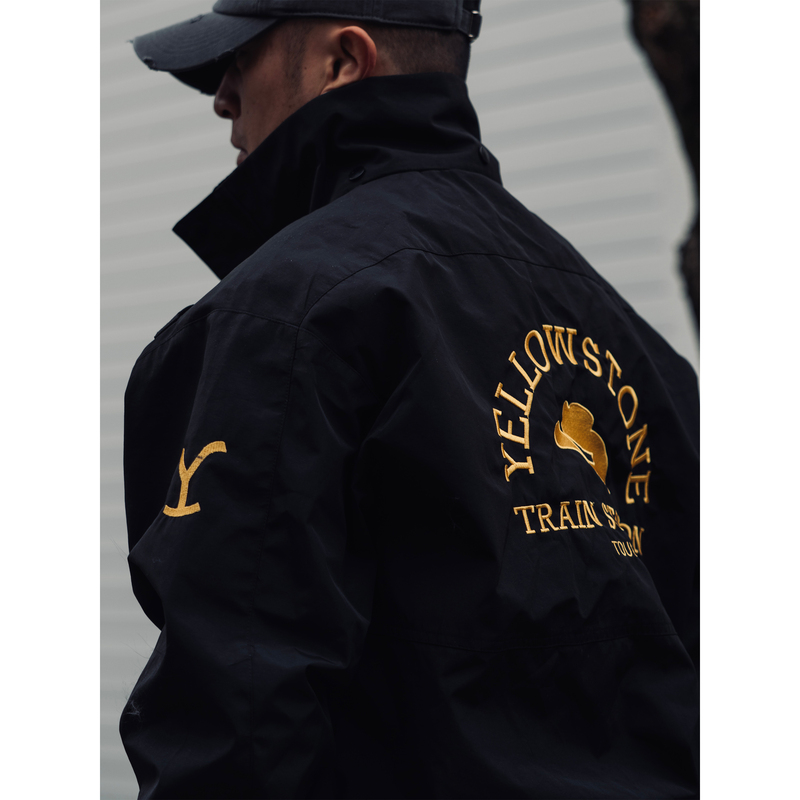 【Shell-Breaking Plan】Yellowstone Park Men's Casual Outdoor Embroidered Short Wide-Fit Structured Nylon Jacket 【Shell-Breaking Plan】Yellowstone Park Men's Casual Outdoor Embroidered Short Wide-Fit Structured Nylon Jacket