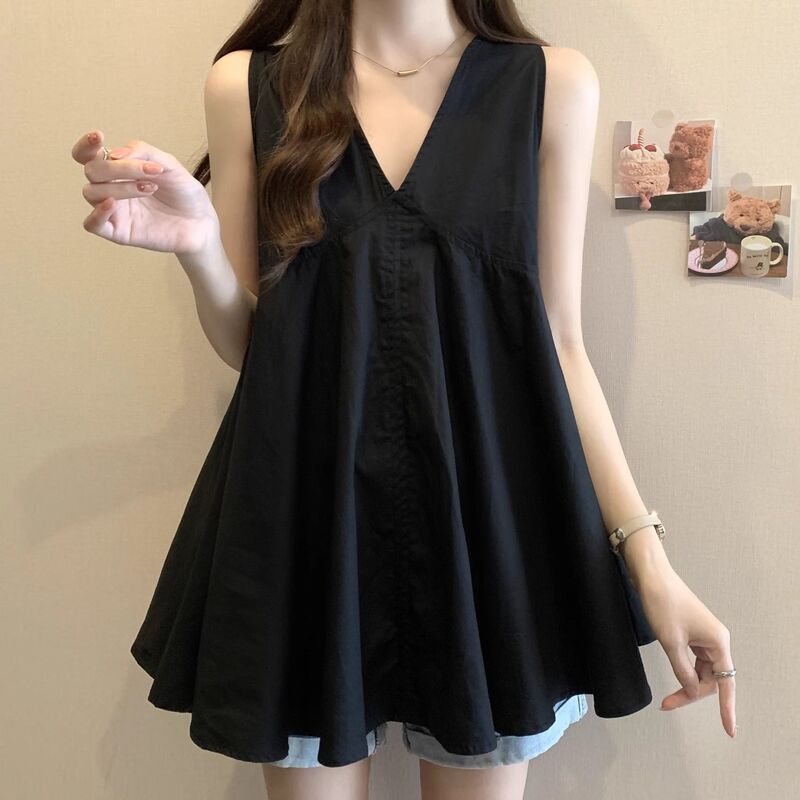 Plus-Size French-Style Sweet Camisole for Women, Summer Loose Fit to Cover Belly, Stylish V-Neck Sleeveless Top 120kg