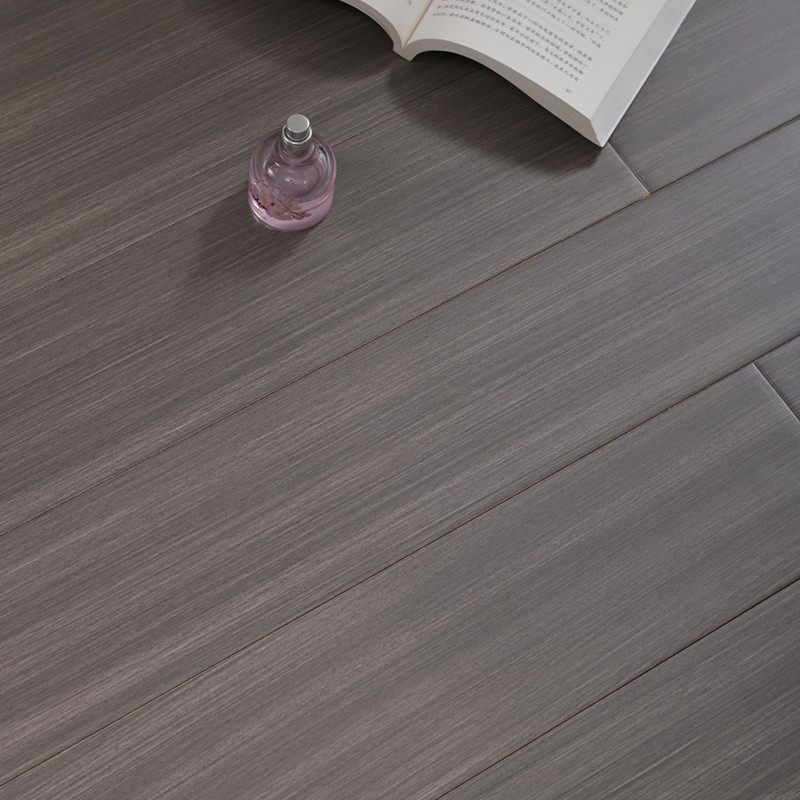 Bunny solid wood floor 18mm household solid wood floor longan bedroom waterproof wear-resistant modern minimalist HZ