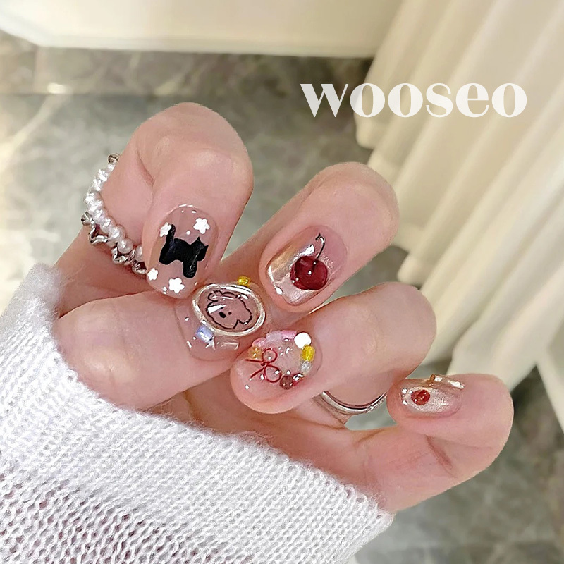 Nail Art Wearable Nails Short Style High-End Whitening Nail Tips Wearable 2026 New Model Pure Handmade Stunning Nail Patches
