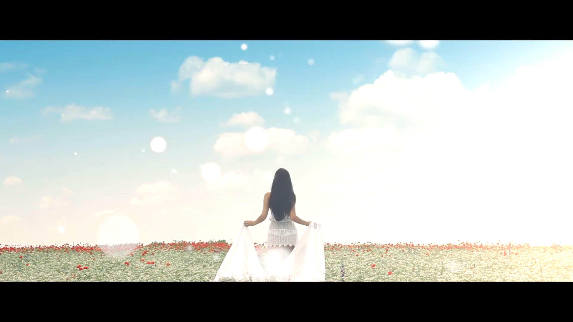 FCPX转场插件：唯美浪漫漂亮光斑粒子转场动画 TransLight