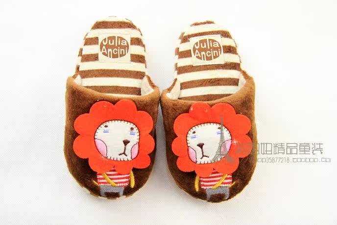 Pantoufles enfants en suède pour hiver - semelle mousse - Ref 1016784 Image 36