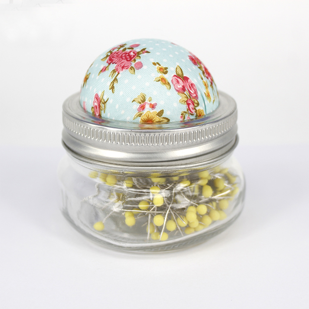 Cute pin plug storage bottle dual-use glass pin plug bottle (including 200 beads and needles)