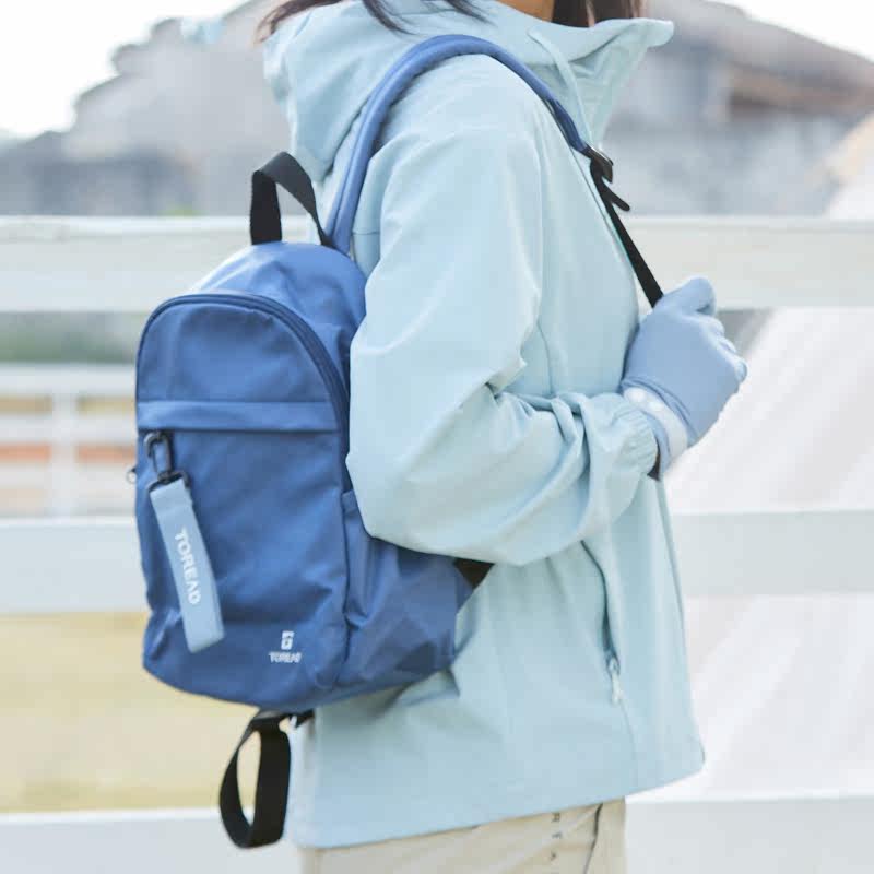 Pathfinder carrys both men and women 22 new outdoor multi - functional anti - pouring water leisure pack TEBK80719