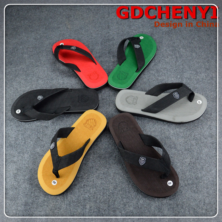 Mùa hè trượt flip phẳng flip flops dưới bọt giản dị bãi biển dép và dép nam của dép hở ngón triều sinh viên flip flops