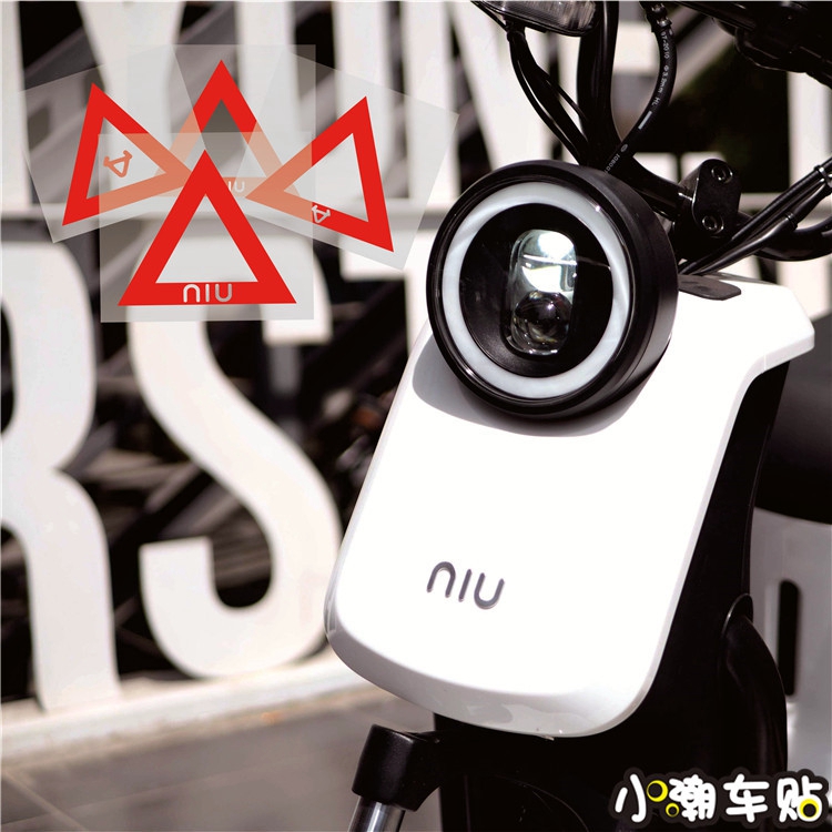 Xiaochao car sticker Mavericks electric reminder car sticker U1M1N rear fender reflective patch triangle warning sticker