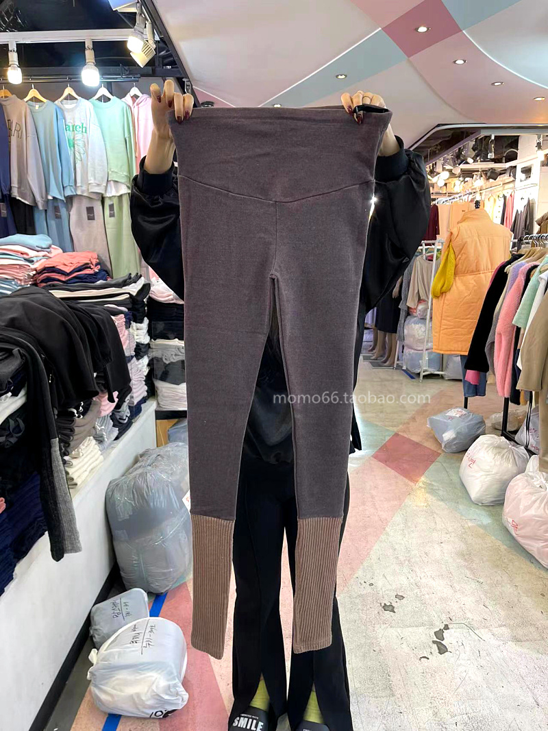 Korean maternity wear 21 winter brushed thickened cotton stitching pit stripe knitted slim fit belly pant