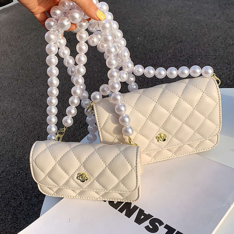 Tide Card Mini Packet Bag 2021 New Tide Fashion Pearl Chain Pack Woman Bag Mesh Red 100 Lap Single Shoulder Diagonal Satchel Bag