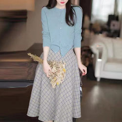 Early spring Xiaoxiang Hong Kong style retro chic celebrity foreign style fashion high-end trendy skirt two-piece suit skirt