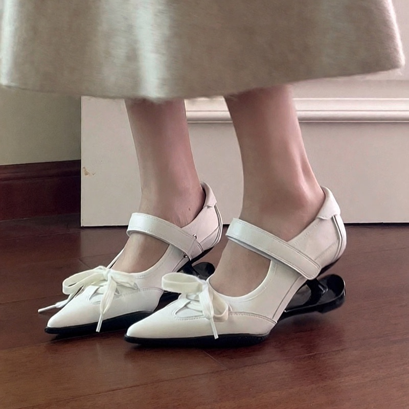 Designed Pointed-Toe Suspender High-Heeled Shoes for Women, Spring and Summer Fashion Trend, White Strappy Mary Jane Shoes
