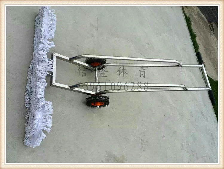 Field absorber cleaning pusher stainless steel field tow tennis court tug absorber