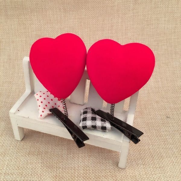 Red Card Spring Hair Clothes Red Care Card Headlines Putting Gifts Children's Toy Micro-Change Code