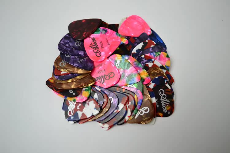 Free ALICE Acoustic Guitar Picks with $50+