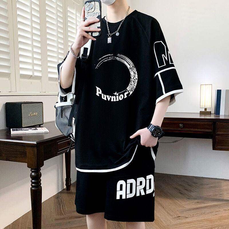 Casual Sports Suit for Men, New Summer Style, Large Size, Loose Fit, Ice Silk Short-Sleeved T-Shirt and Shorts, a Stylish Complete Set