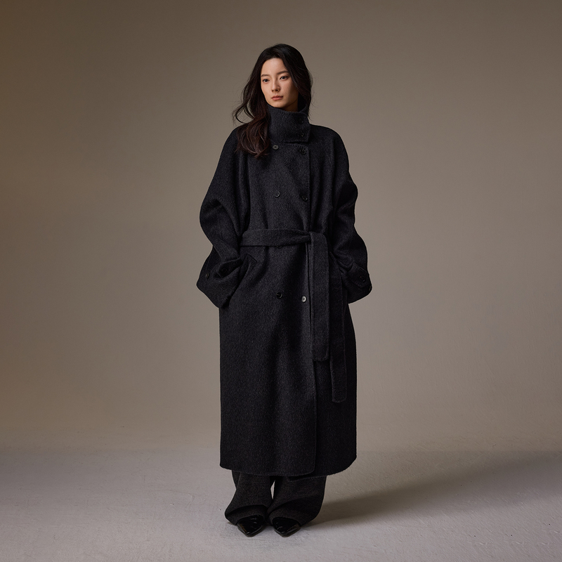 Inout Hrq New Autumn and Winter Double-Button Stand-Up Collar Elegant Long Camel Wool Coat with a Loose Silhouette and Double-Sided Woolen Fabric