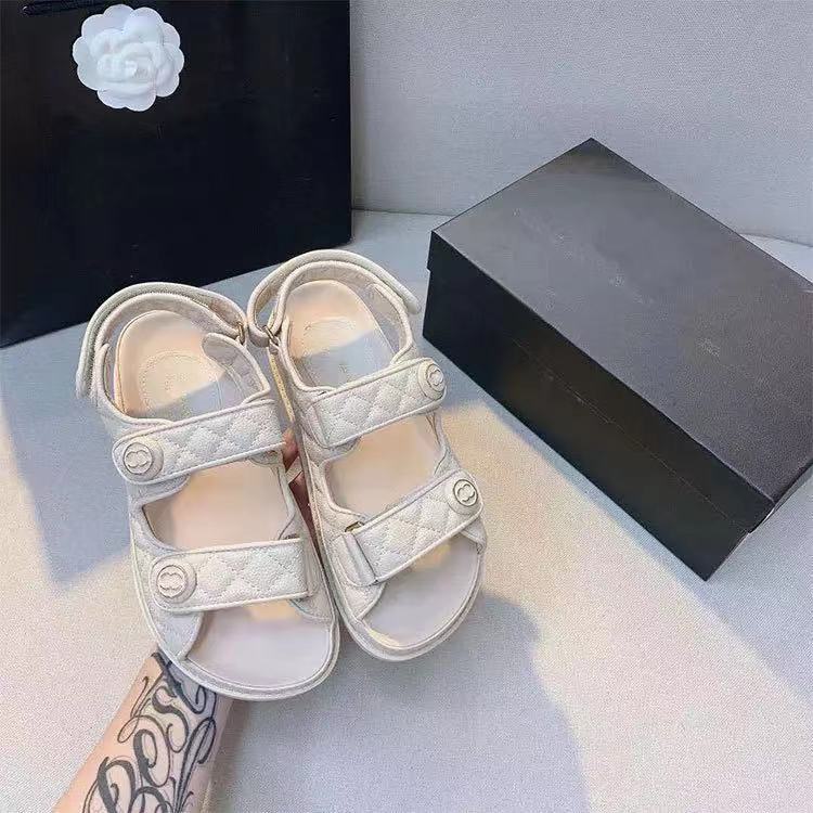 Apricot Diamond2021 summer new pattern C family Little fragrance Velcro Fish mouth Sandals Internet celebrity Totems lattice Flat bottom Jelly color Women's Shoes