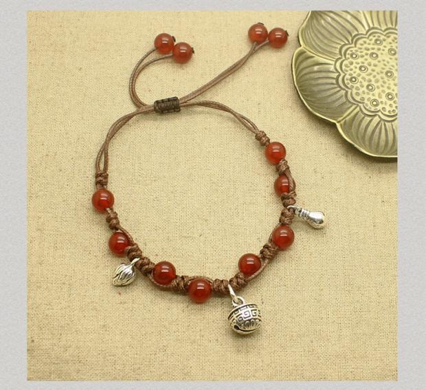 Chân vòng Bell Girl Retro Palace Chuông hoa mã não Nữ dệt Điều chỉnh chân nhẫn Chân đỏ Hạt sinh viên Phụ kiện gốc lắc chân nữ