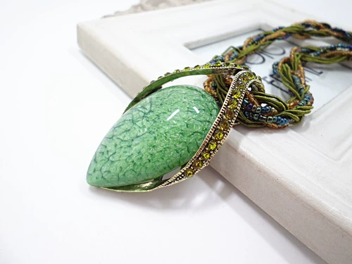 Этническое ожерелье из провинции Юньнань, ретро аксессуар, подвеска, этнический стиль, стиль бохо