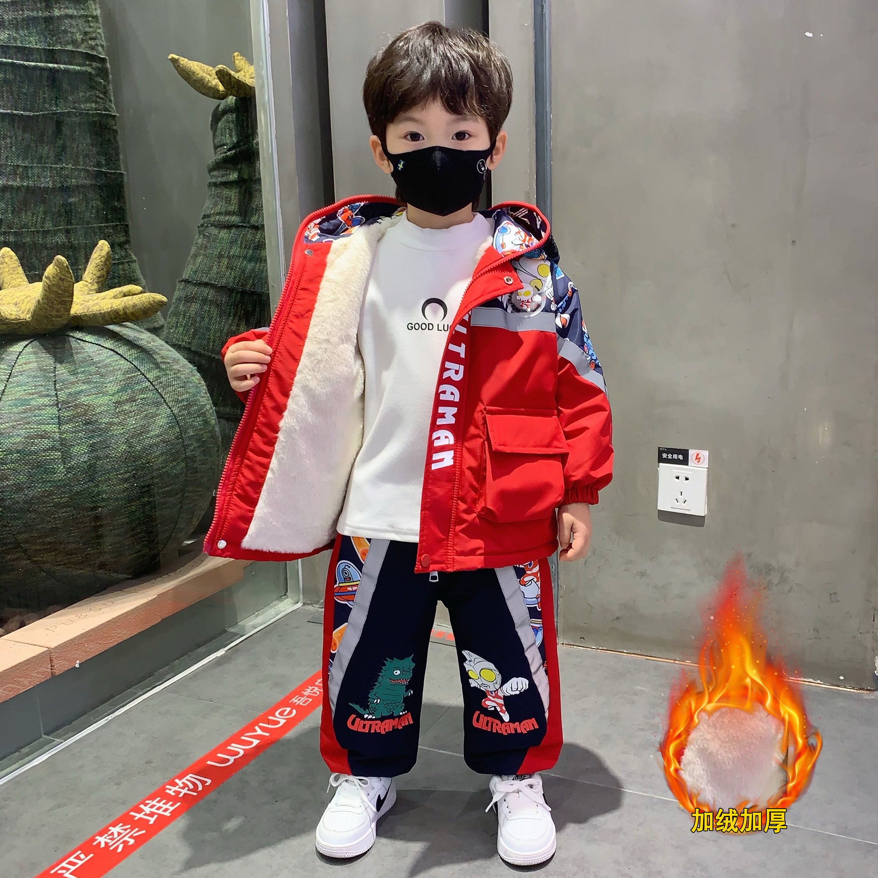 Одежда Ultraman для мальчиков, бархатный костюм, хлопковая куртка, новинка 25 года, красивая детская хлопковая куртка в стиле Ruffian, толстая зимняя куртка для мальчиков