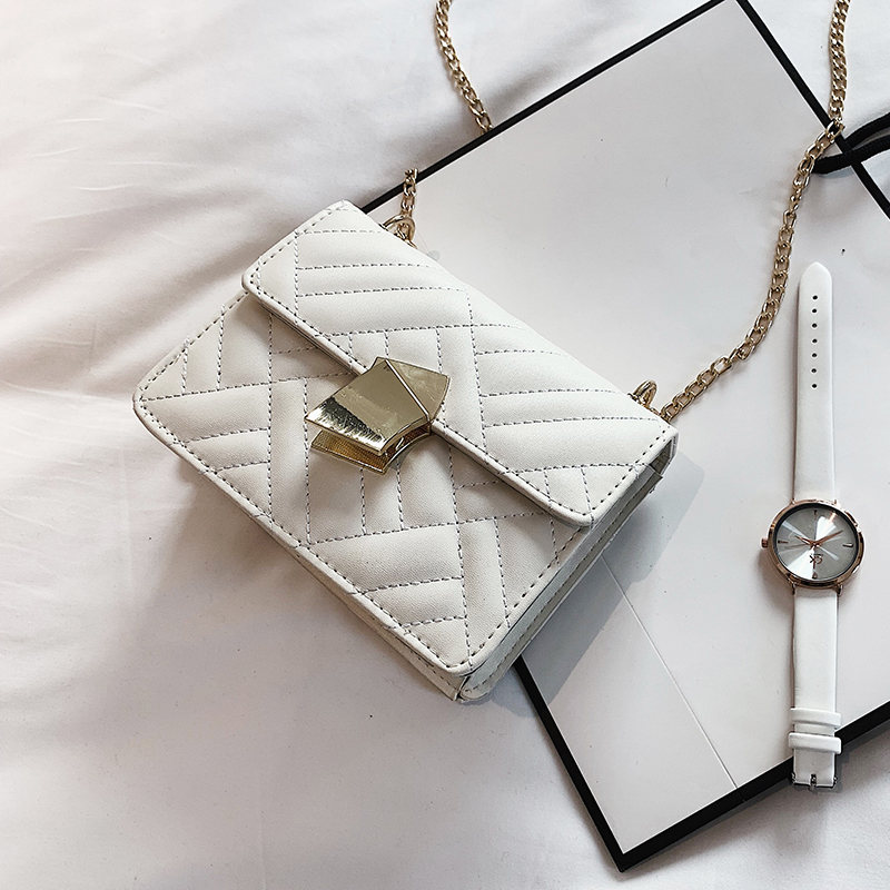 Whiteins Spring and summer new pattern Advanced sense Chain package Female bag 2021 Korean version Messenger One shoulder Foreign style Versatile fashion Small bag