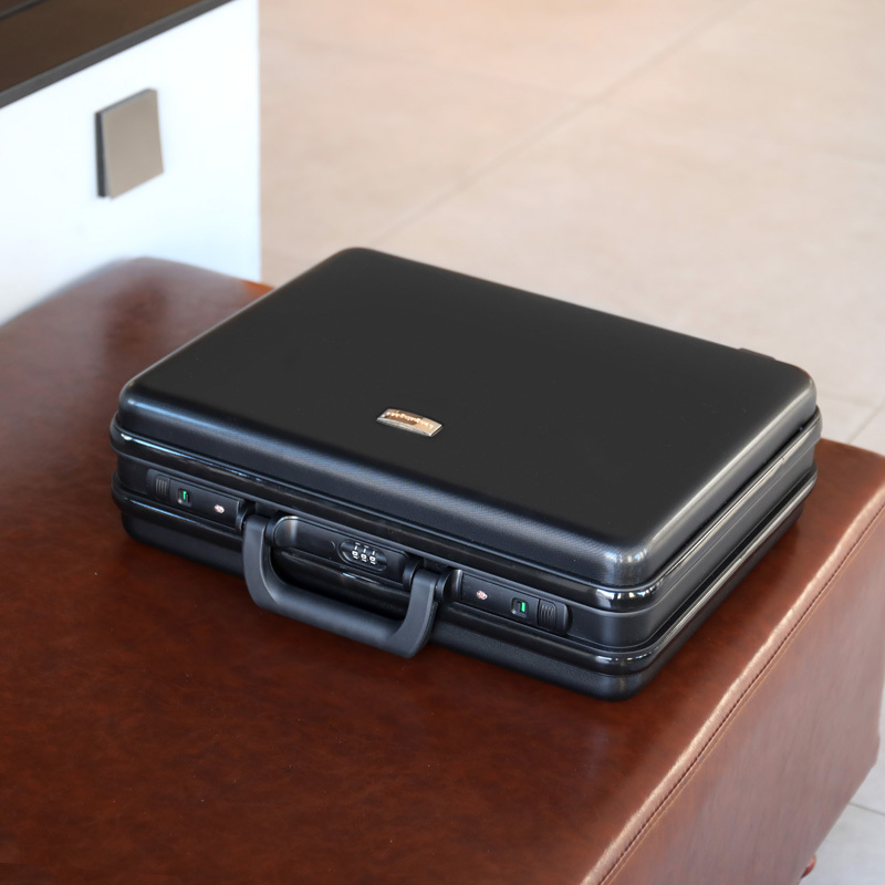 Portable Password Box, Business Briefcase, Document Box, Cash Safe, Portable Laptop Storage Box, 18inch Aluminum Frame