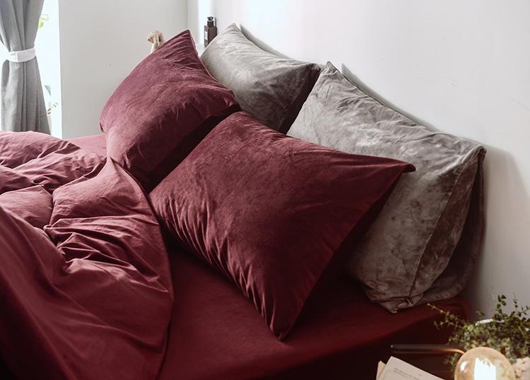Muji nhung gối nhung san hô gối với một sinh viên nữ đơn nạp một gối một cặp miễn phí vận chuyển mùa đông - Gối trường hợp gối tre