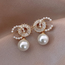 Shanghai counter clearance 18K gold zircon earrings 925 silver needle double C pearl light luxury niche design earrings