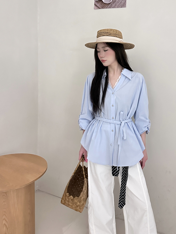 88775 Spring/Summer French Style Long Sleeve Shirt with Lace Design, Unique and Elegant Loose Fit Women's Top